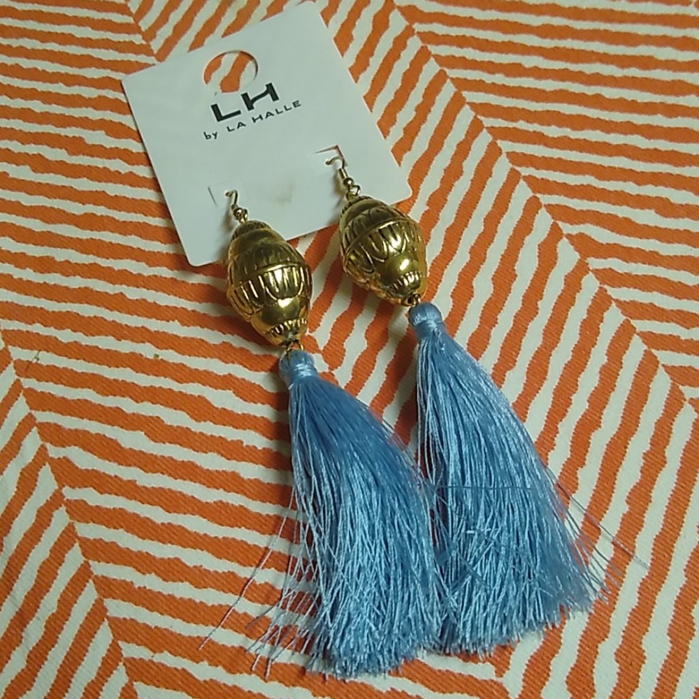 😻 3 For $15 Gold Tibetan Bead Blue Tassel Dangles - Picture 4 of 4